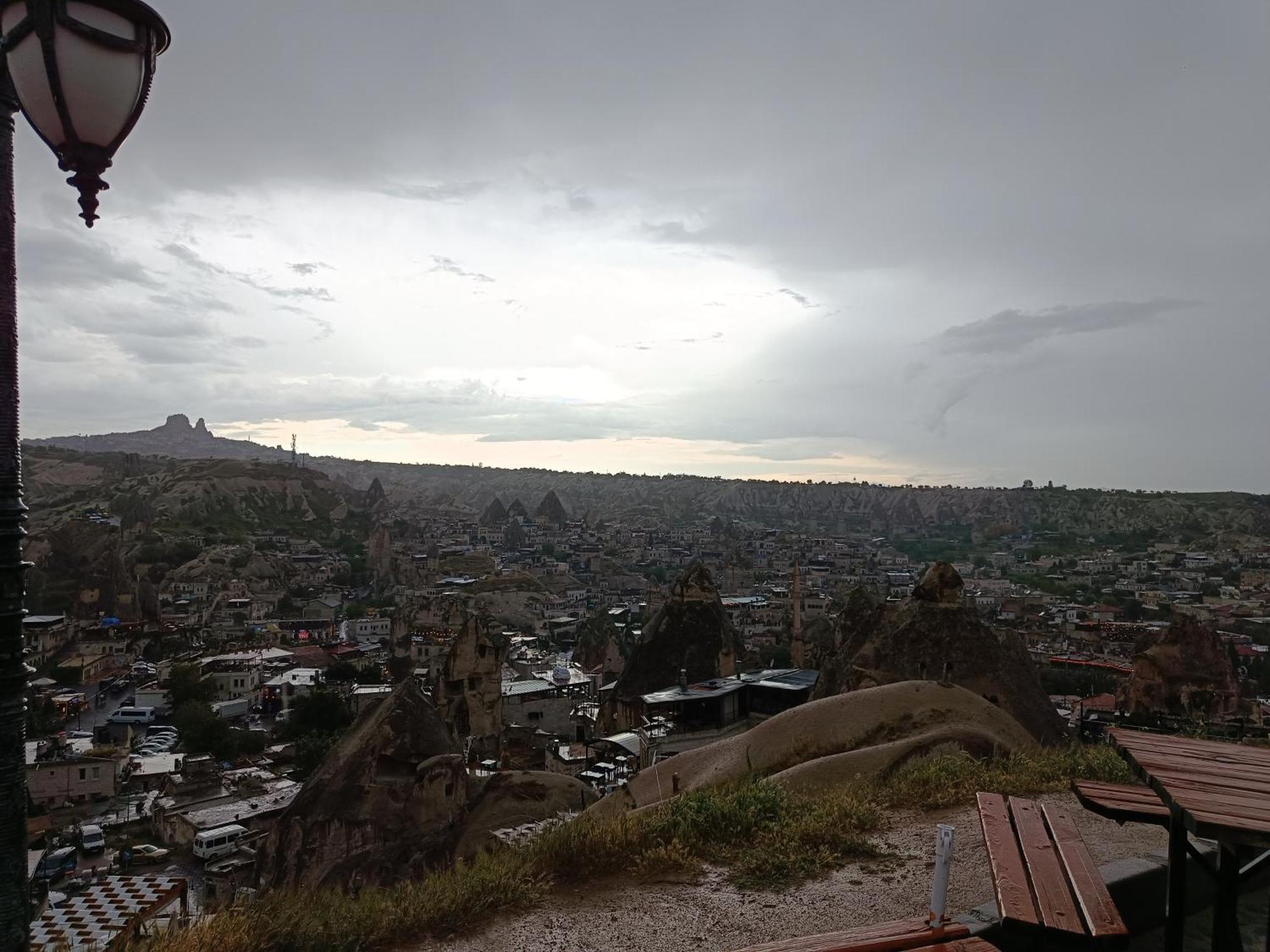 Cappadocia Caravan Otel Goreme Bagian luar foto